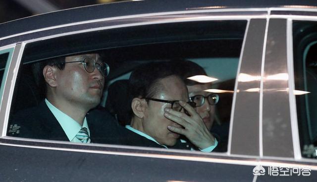 李明博深夜被捕,韩国保守派会反扑吗？