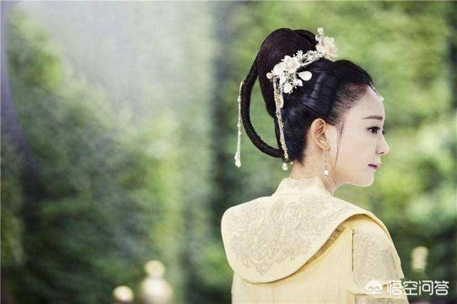 陈秀丽:如何评价《伪装者》中于曼丽？