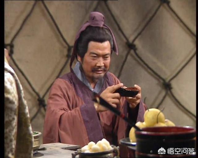 凤雏是谁:三国中卧龙凤雏中的凤雏是谁？