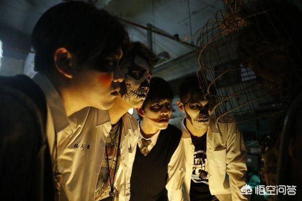 水怪吃人:报告老师，怪怪怪怪物，结局是什么意思