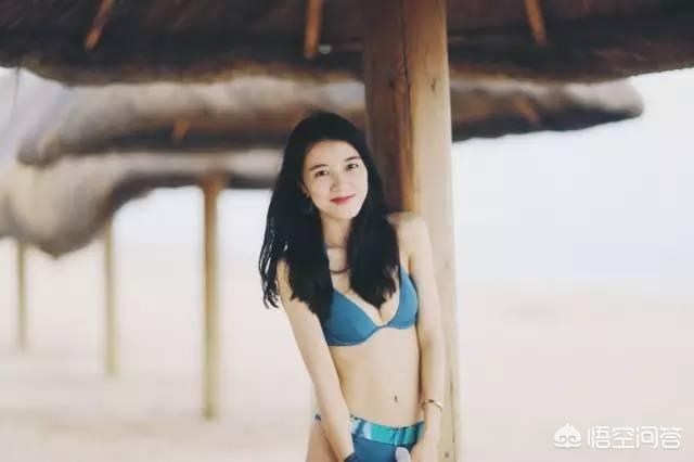 比基尼美女裸体写真视频:害羞的妹子，怎样在海边拍泳装照？