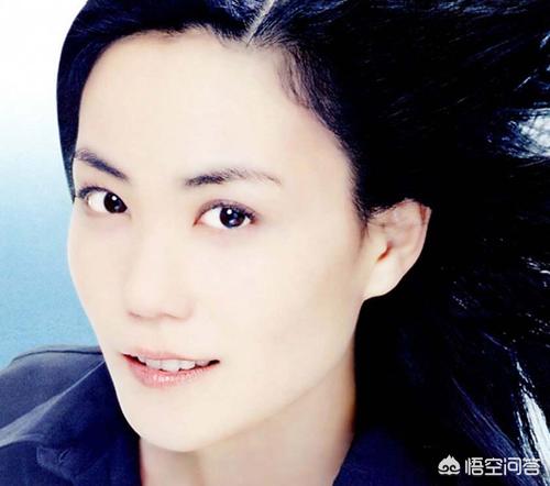 李健王菲:为什么《传奇》没被李健唱火，反而是王菲在春晚上让其蹿红？