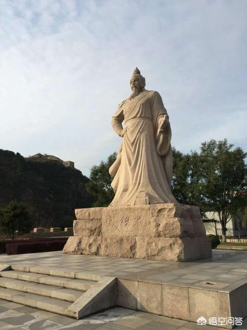 戚继光的资料:戚继光俞大猷的武术水平如何，为何传武到了现代还有能实战的么？