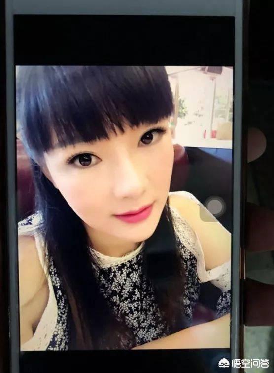 女假怀孕骗男子几十万:26岁美女2年骗取140多万，被抓后只剩4万，你怎么看？