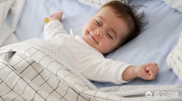 婴儿睡什么枕头好:婴儿睡什么枕头比较合适