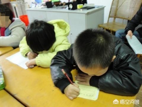 头条问答 上幼儿园的孩子 4岁 不愿意学习写字怎么办 39个回答