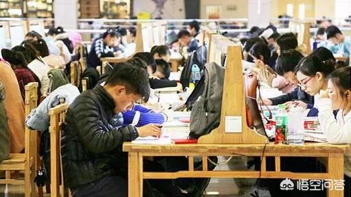 一只狗的大学生活精彩完整视频:盘点一下那些你觉得无法超越的影视精彩片段？