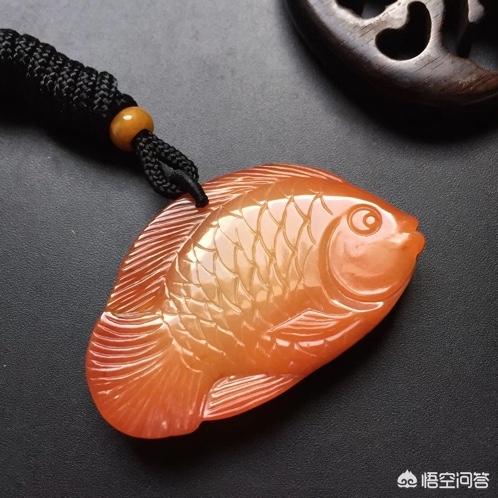 翡翠上色怎么辨别,如何区别焗色翡翠与天然红色翡翠？