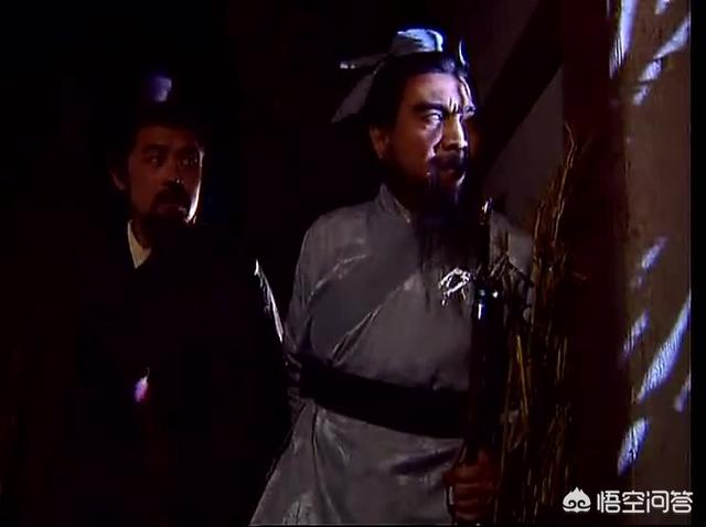 曹操杀吕伯奢:曹操真的杀了吕伯奢一家吗？你怎么看？