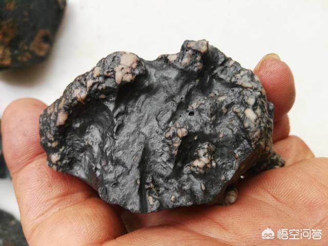 富康陨石:新落地陨石和古老陨石价值相同吗