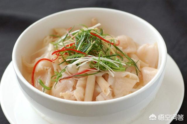 一冬无水煮斋汤是什么意思，为什么广东人喜欢煲老火汤呢
