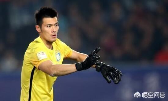 江苏苏宁半场01天津权健李昂顾超低级失误连连你怎么看