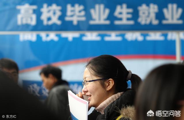 鹦鹉糖糖招主人冷落:狄仁杰当面让武则天戒色，面对这样的尴尬武则天是什么样的态度？