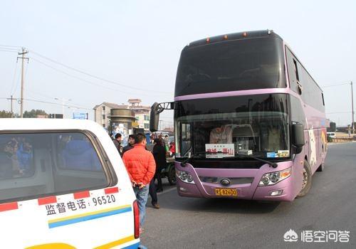 横穿马路成俊:开车撞了横穿马路的行人要负多大责任