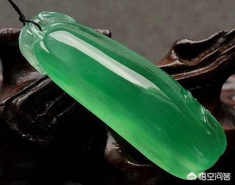 清代老翡翠的鉴别方法,鉴别翡翠，最简单的方法是什么？