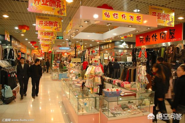 开服装店的进货渠道：开服装店在哪进货渠道