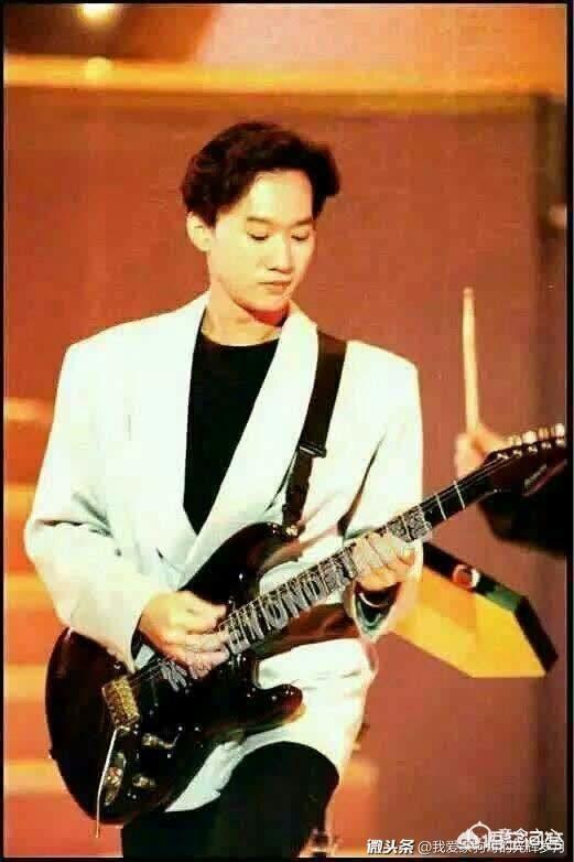 黄家驹歌曲:Beyond的音乐算摇滚吗如何评价黄家驹的音乐地位