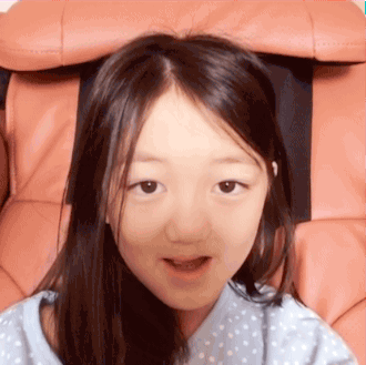 王菲几个孩子:窦靖童、李嫣，王菲的两个女儿你更看好谁？