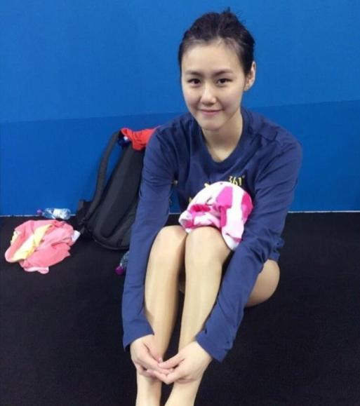 中国泳坛第一美女刘湘才23岁，为什么感觉相貌相比以前老了不少你怎么看