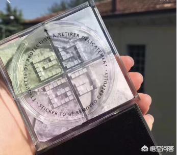 有没有什么好用的定妆粉可以推荐？