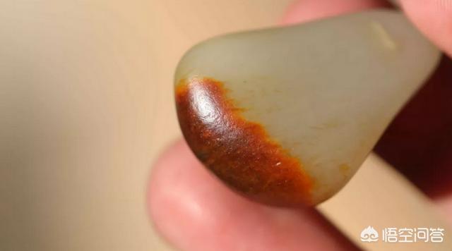 和田玉的天然特征,和田玉籽料要具备哪些特点？