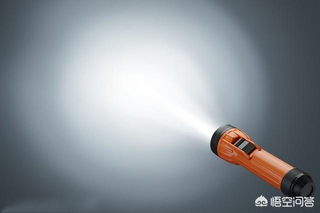 头条问答 - 当手电筒对着墙发出一束光,墙会不会受到光给的推力?