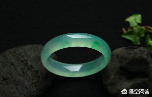 玉器价格鉴定,怎样才能让业内人给自己的玉石估价？