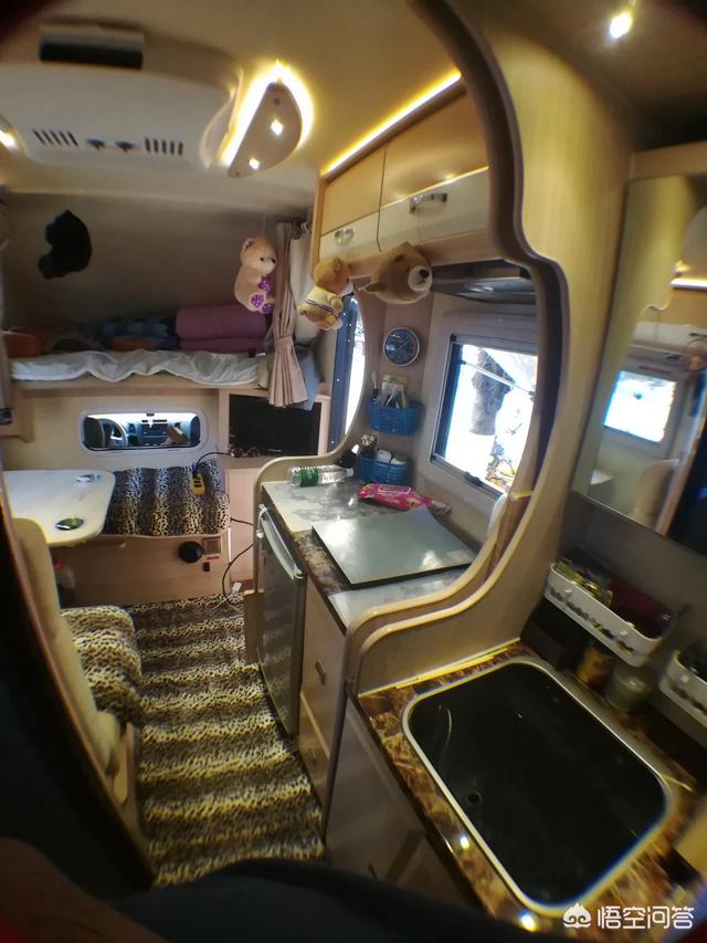 房车旅行灵异事件:看到网上很多人开房车旅游，感觉很潮，开房车旅游到底好不好？