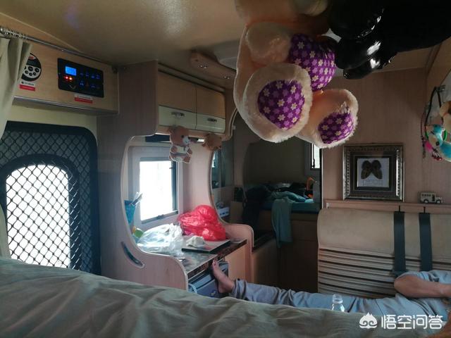 房车旅行灵异事件:看到网上很多人开房车旅游，感觉很潮，开房车旅游到底好不好？