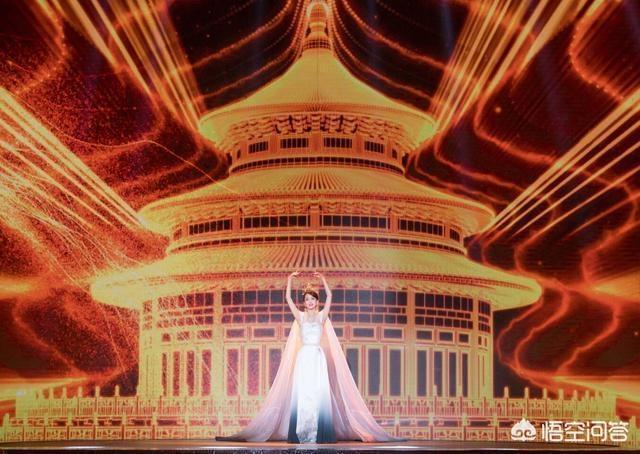佟丽娅口误:黄渤将“佟丽娅”说成“佟娅丽”，是口误还是玩笑？