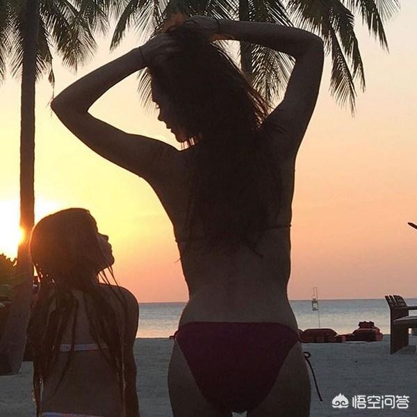 贝克汉姆老婆叫什么:维多利亚·贝克汉姆为什么不爱笑