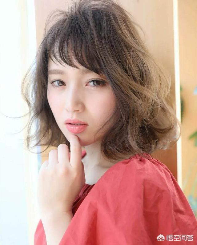 头条问答 - 单眼皮小眼睛的女生适合什么发型?(5个回答)