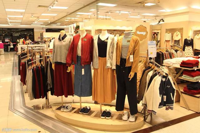 我只想说看看天天在网上买衣服的都是些什么人?