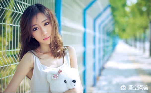 男生要掌握什么样的撩妹技巧，女生就不会离开你
