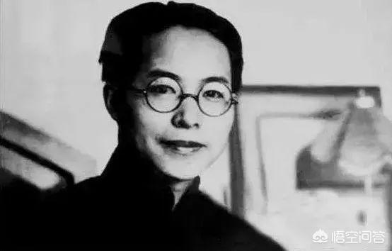 郁达夫简介:沈从文先生只有小学学历，却能成为大师，你怎么看？