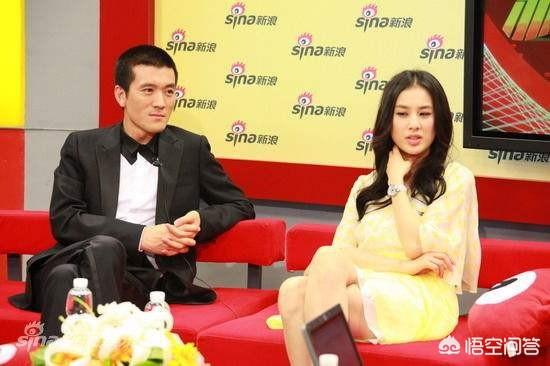 哈文的父亲:李咏和哈文感情那么好，李咏已走几年了，哈文会改嫁吗