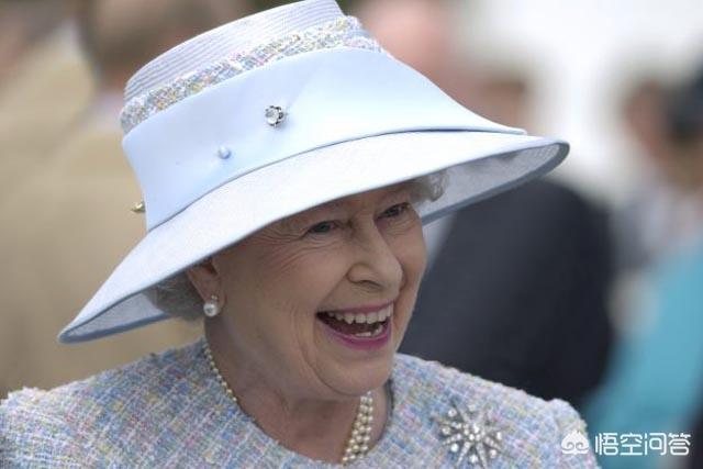 头条问答 英国王室女性怎么保证在公共场合帽子不掉 19个回答