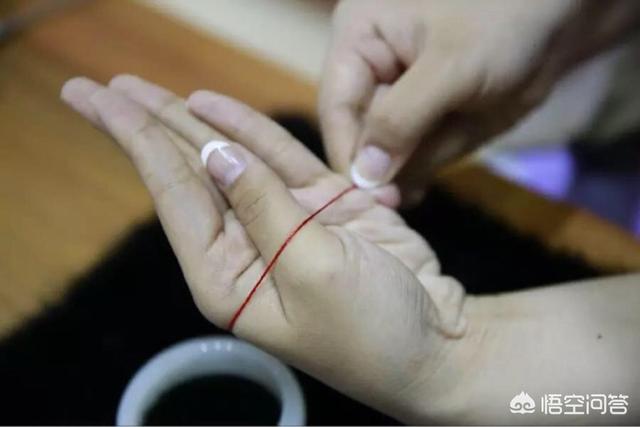 手镯怎么量自己尺寸圈口,购买手镯如何测量适合自己佩戴的尺寸大小？