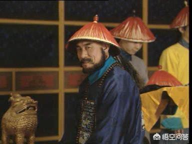 军机大臣:领侍卫内大臣和军机大臣，都是一品高官，到底谁的权力更大？