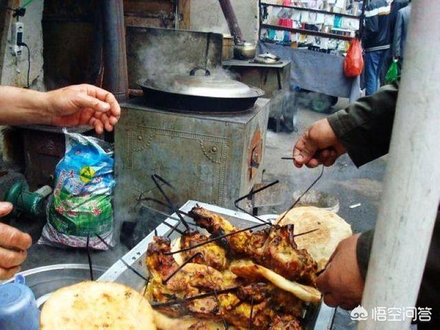 在新疆，有什么特殊的羊肉做法？