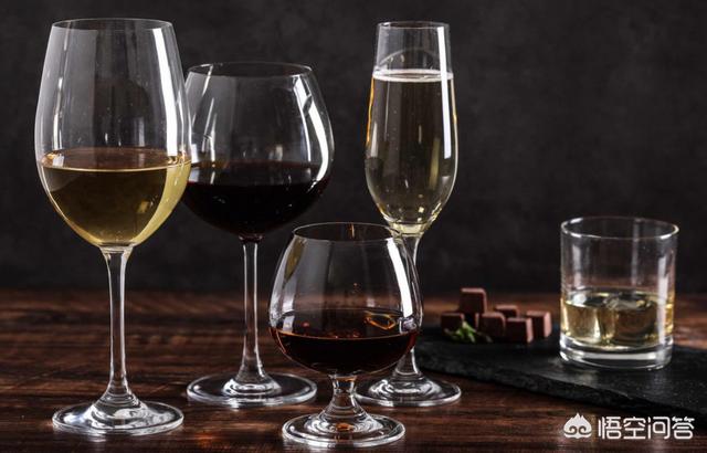 葡萄酒酒杯，喝不同的葡萄酒对应的该用哪种酒杯？