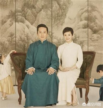 朱军老婆谭梅:朱军在老婆大风中起舞似少女太撩人，朱军赋闲在家老婆不介意吗？