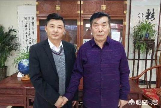 何庆魁:小品《卖拐》、《卖车》的作者何庆魁，遭遇人生坎坷之后过的怎样