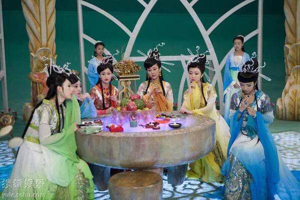 玉帝的妹妹:玉帝、西王母、织女、七仙女他们之间都是什么关系？