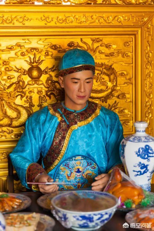 头条问答 - 乾隆皇帝是刘备转世,这个说法是哪里来的?(7个回答)