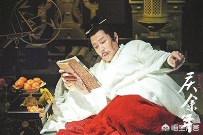 李沁挽张若昀:陈道明、张若昀、李沁等主演的《庆余年》发布剧照，值得期待吗