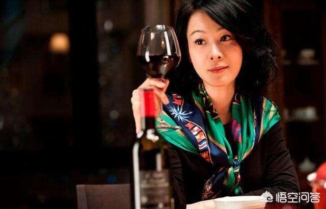 刘若英为什么叫奶茶:为什么叫刘若英“奶茶”？