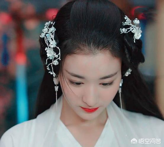 王楚然:如何评价王楚然与刘亦菲的似与像？