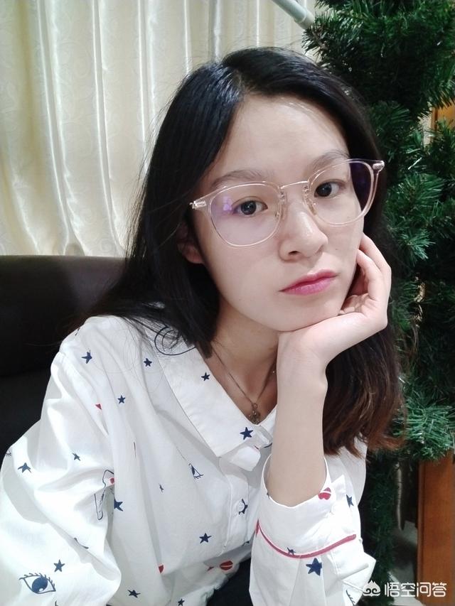 有什么讨女生欢心的小技巧吗(嘴笨的男生哄女的话)