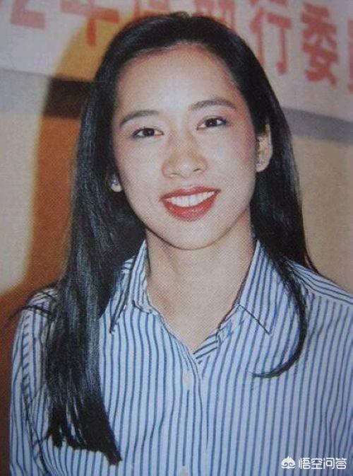 朱玲玲面相:如何看待郭晶晶的婆婆，最美港姐朱玲玲和她的那些翡翠？